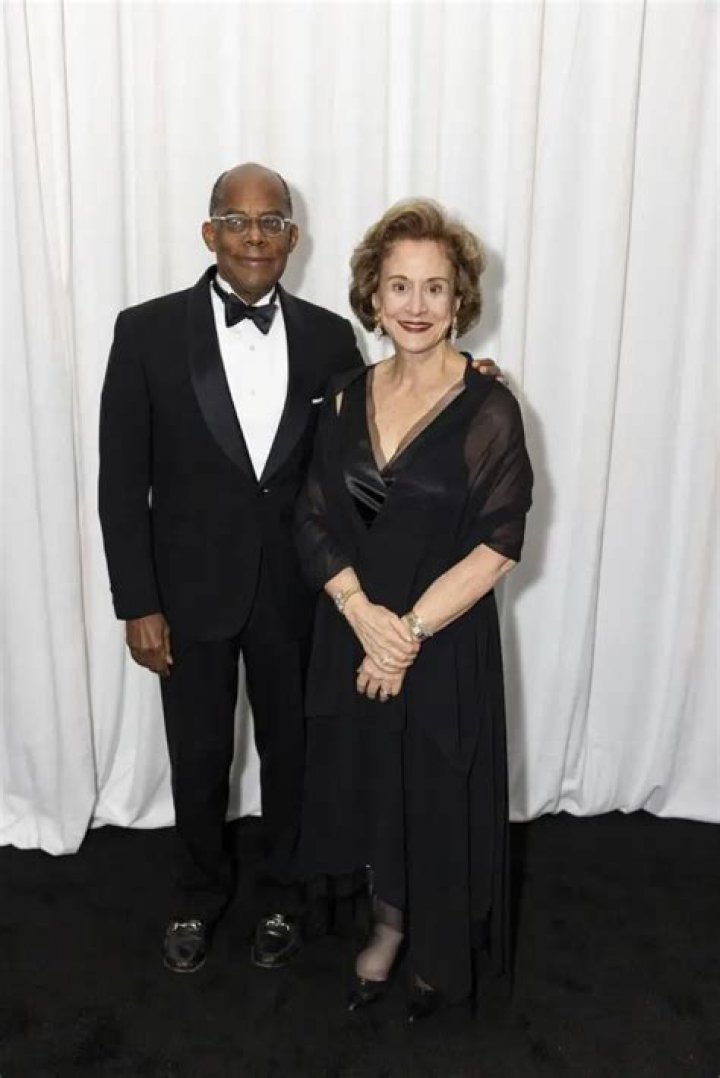 Annette Nazareth Biography, Age, Height, Husband, Net Worth, Family