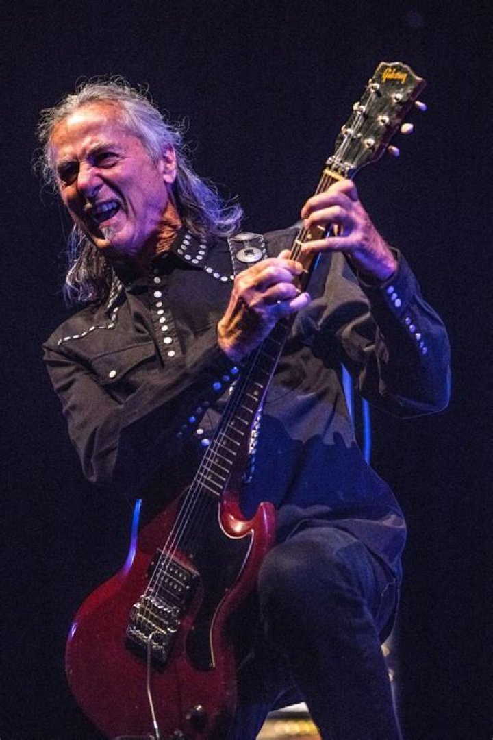 Barry Goudreau Biography, Age, Height, Wife, Net Worth, Family