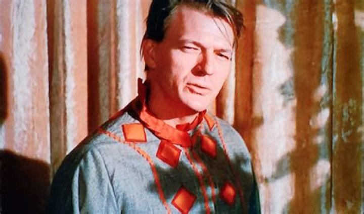 Bethel Buckalew Biography, Age, Height, Wife, Net Worth, Family