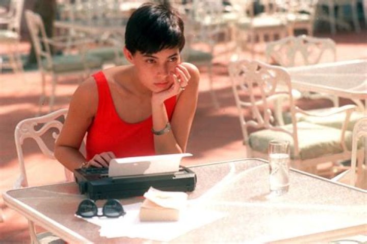 Bonny Hicks Biography, Age, Height, Husband, Net Worth, Family