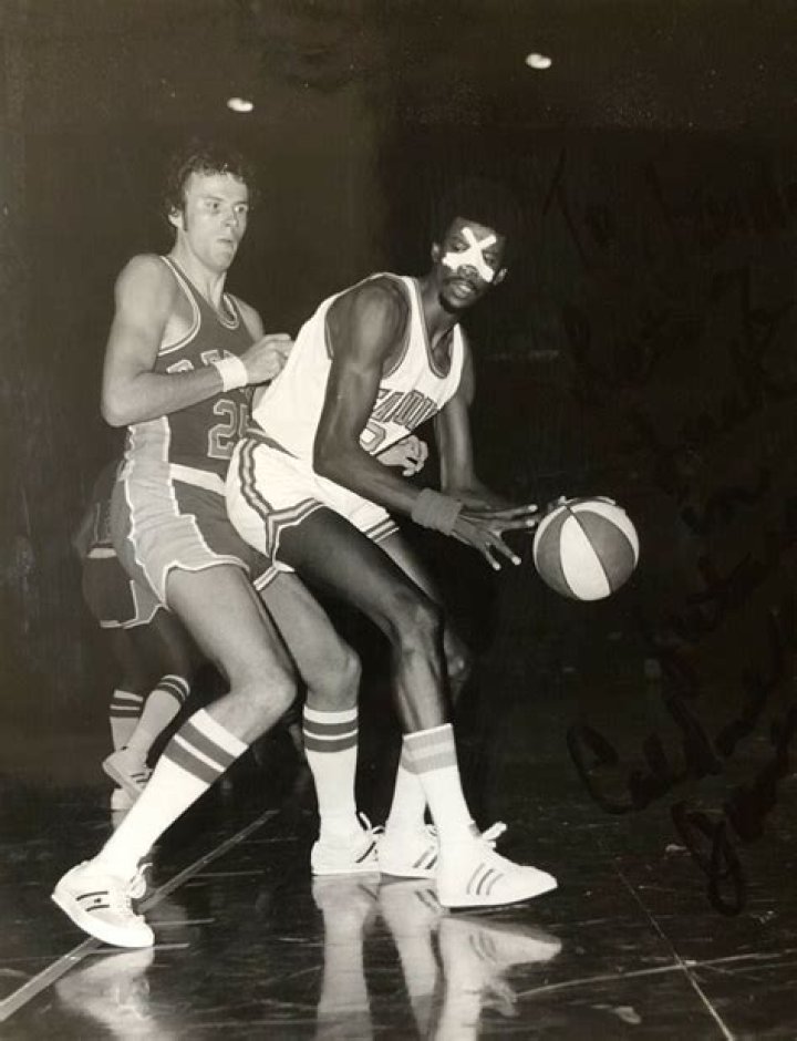 Caldwell Jones Biography, Age, Height, Wife, Net Worth, Family