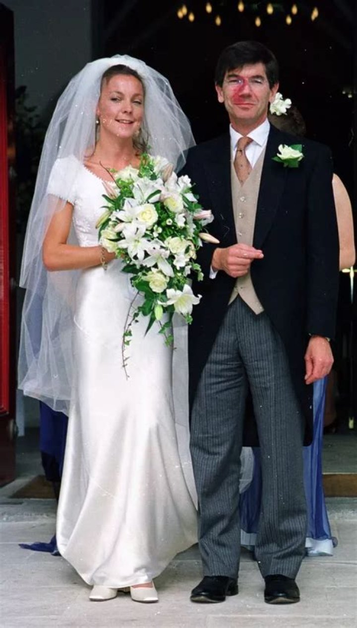 Camilla Bloch Biography, Age, Height, Husband, Net Worth, Family