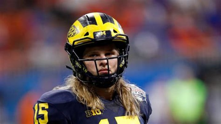 Chase Winovich biografía, edad, altura, esposo, net worth, familia
