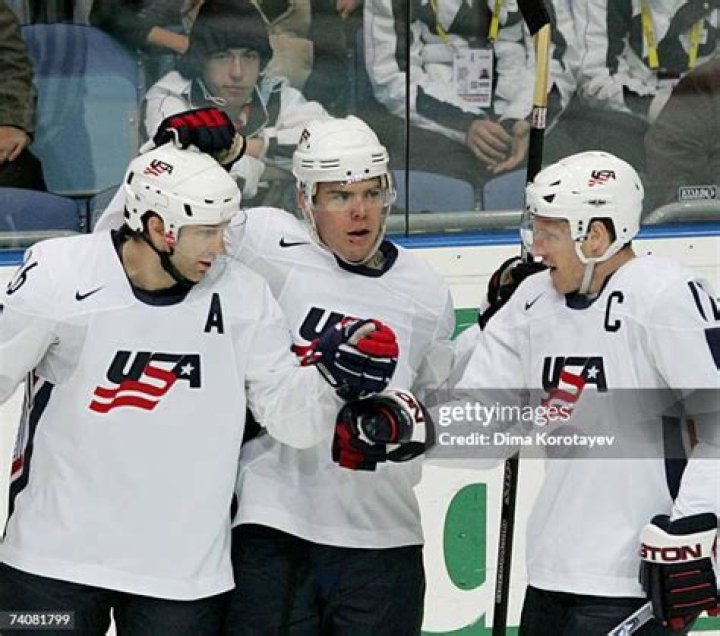 Chris Clark Biography, Age, Height, Wife, Net Worth, Family