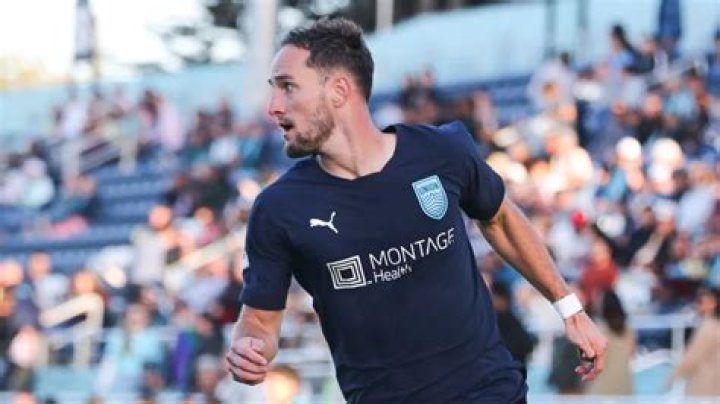 Christian Volesky Biography, Age, Height, Wife, Net Worth, Family