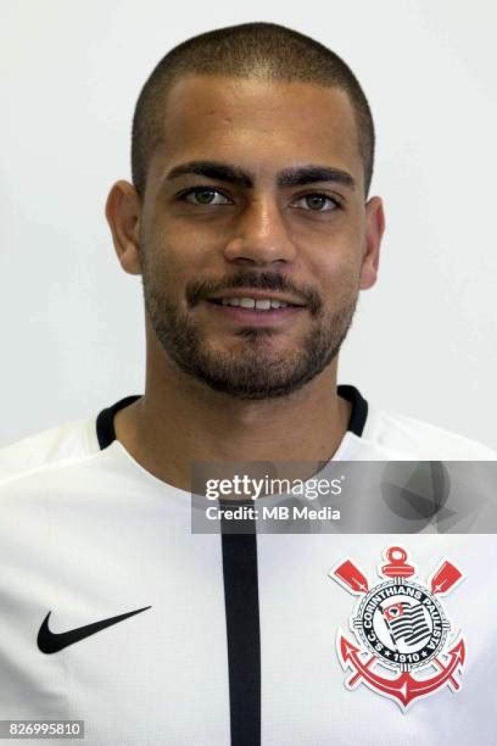 Clayton da Silveira da Silva Biography, Age, Height, Wife, Net Worth, Family