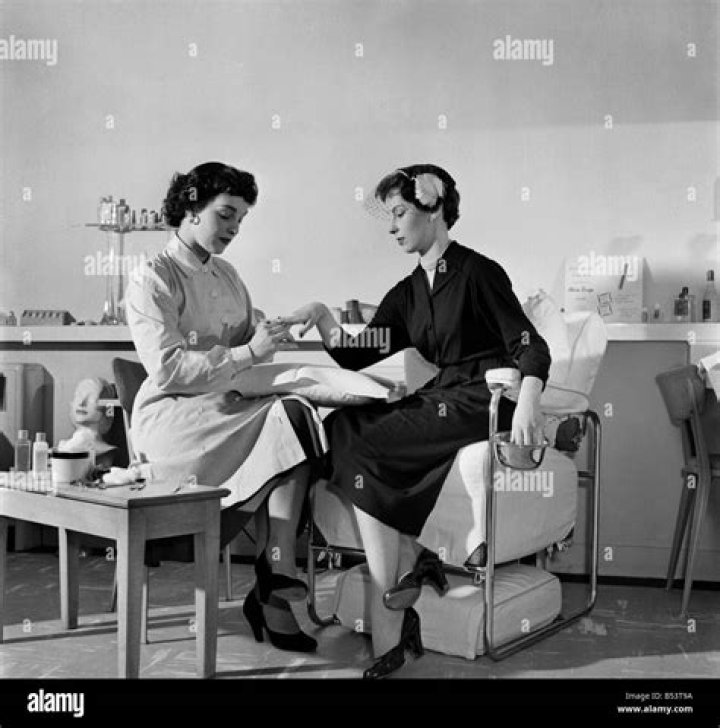 Colette Wilde Biography, Age, Height, Husband, Net Worth, Family