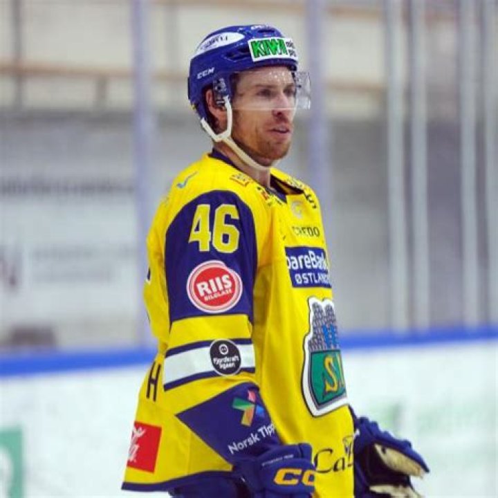 David Booth Biography, Age, Height, Wife, Net Worth, Family