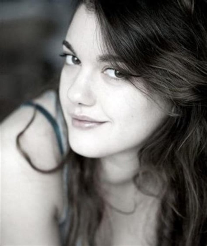 Déborah Révy Biography, Age, Height, Husband, Net Worth, Family