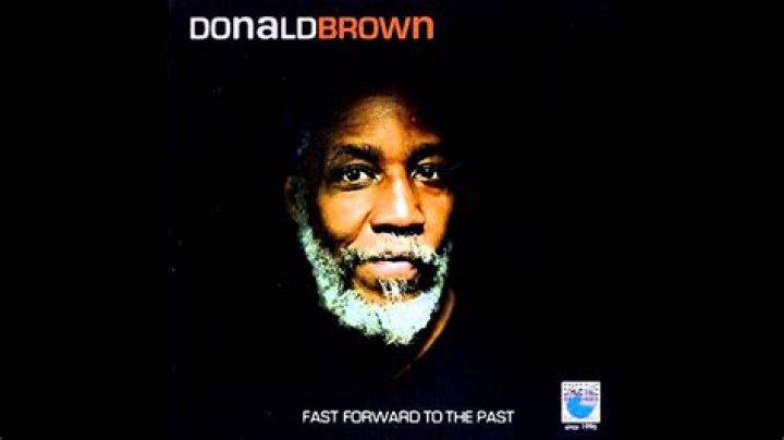 Donald Brown Biography, Age, Height, Wife, Net Worth, Family