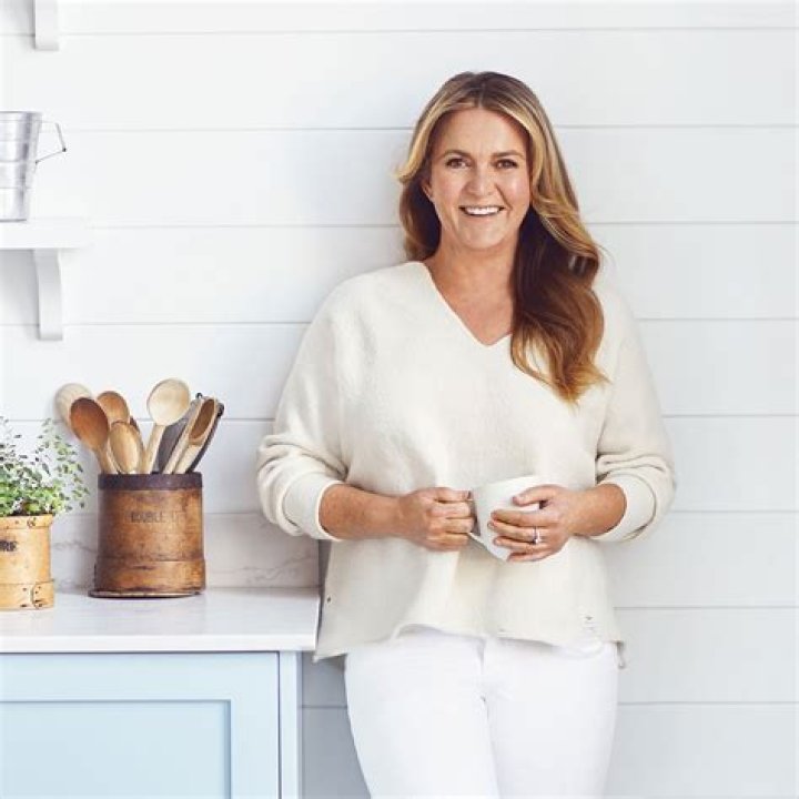 Donna Hay Biography, Age, Height, Husband, Net Worth, Family