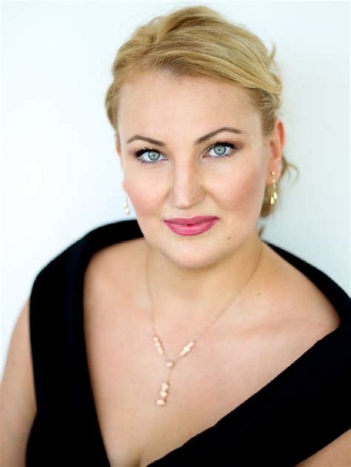 Ewa Plonka Biography, Age, Height, Husband, Net Worth, Family