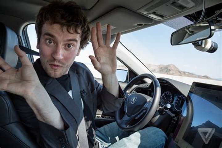 George Hotz biografía, edad, altura, esposo, net worth, familia