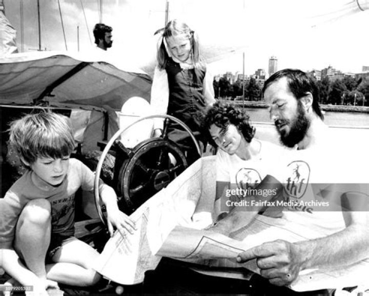 Gordon Cook Biography, Age, Height, Wife, Net Worth, Family