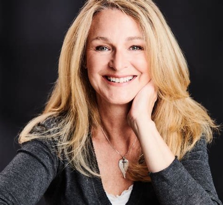 Helena Michell Biography, Age, Height, Husband, Net Worth, Family