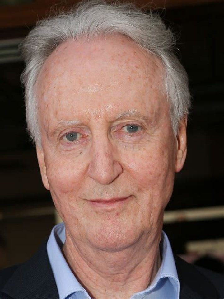 Hugh Fraser Biography, Age, Height, Wife, Net Worth, Family