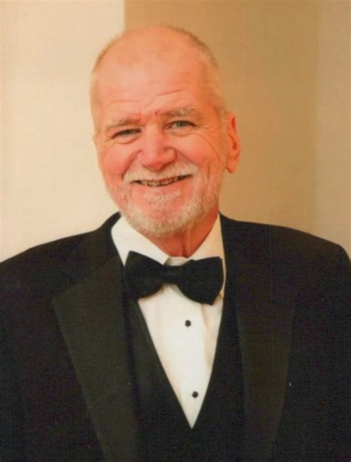 John E. Morgan Biography, Age, Height, Wife, Net Worth, Family