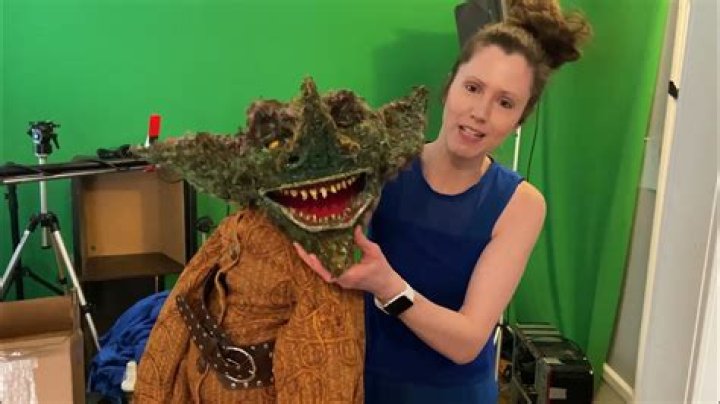 Julie O'Halloran Biography, Age, Height, Husband, Net Worth, Family