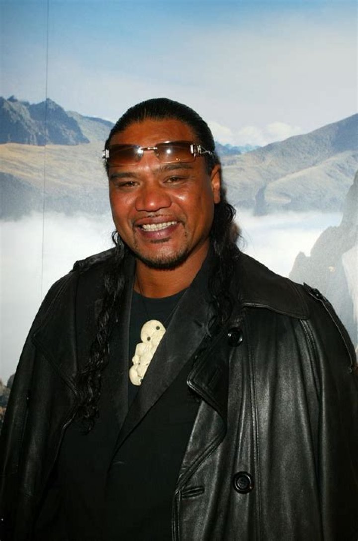 Lawrence Makoare Biography, Age, Height, Wife, Net Worth, Family