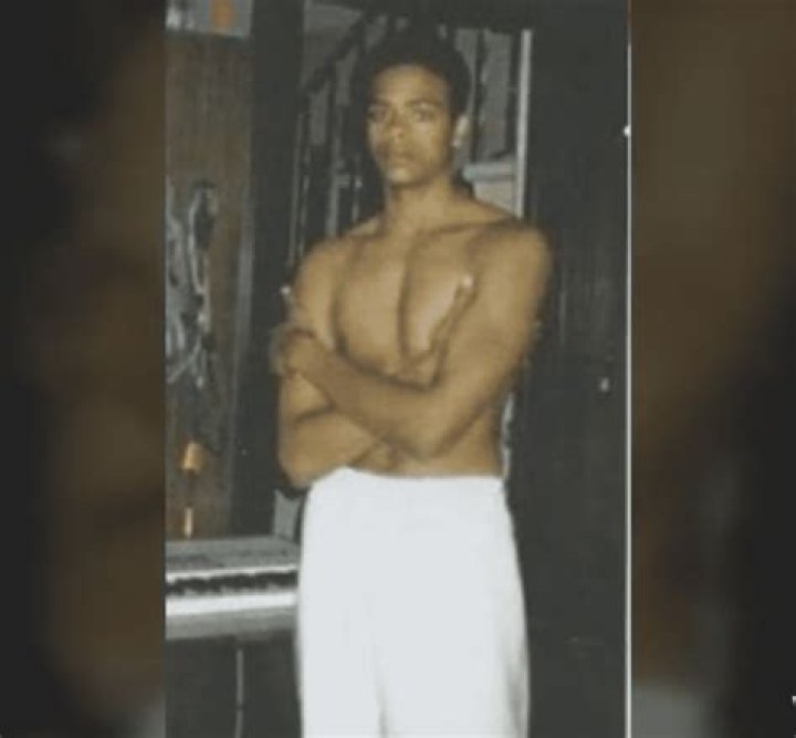 Lloyd Avery II Biography, Age, Height, Wife, Net Worth, Family