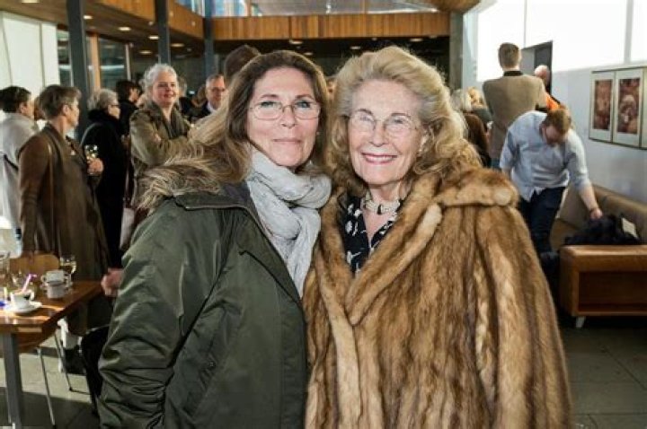 Margrét Þóra Hallgrímsson biografía, edad, altura, esposa, net worth, familia