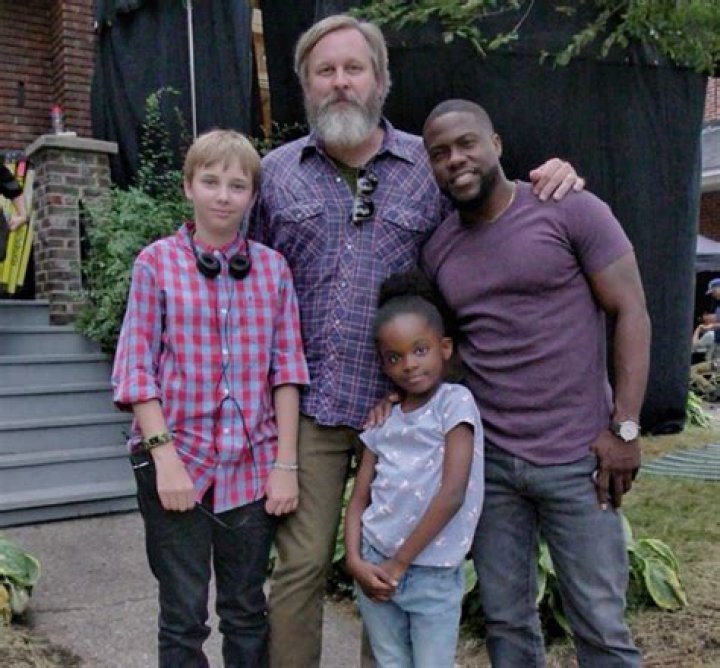 Matthew Logelin biografía, edad, altura, esposo, net worth, familia