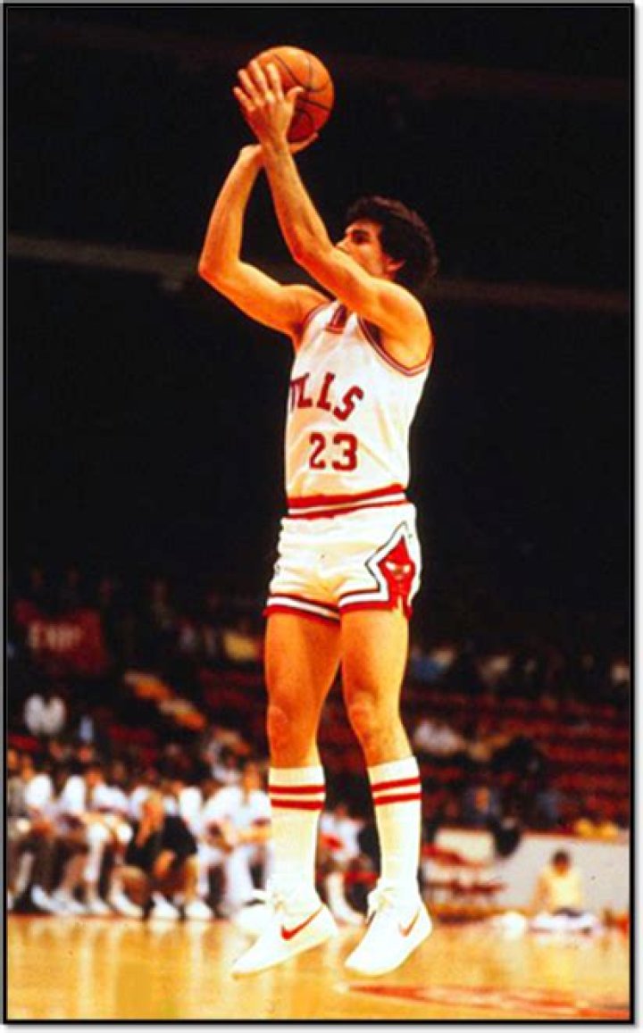 Mike Bratz Biography, Age, Height, Wife, Net Worth, Family