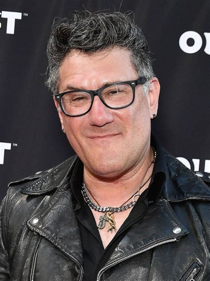 Mitch Horowitz Biography, Age, Height, Wife, Net Worth, Family