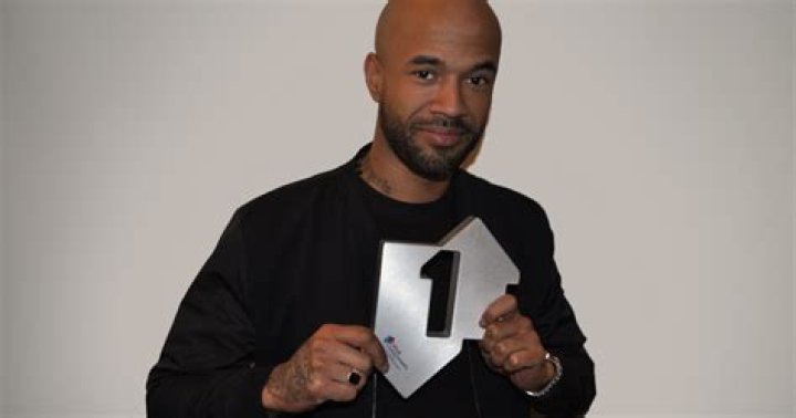 Mr Probz Biography, Age, Height, Wife, Net Worth, Family