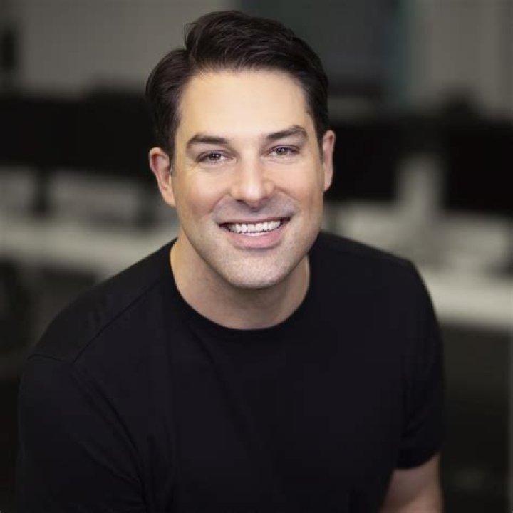 Neil Stevenson-Moore Biography, Age, Height, Wife, Net Worth, Family