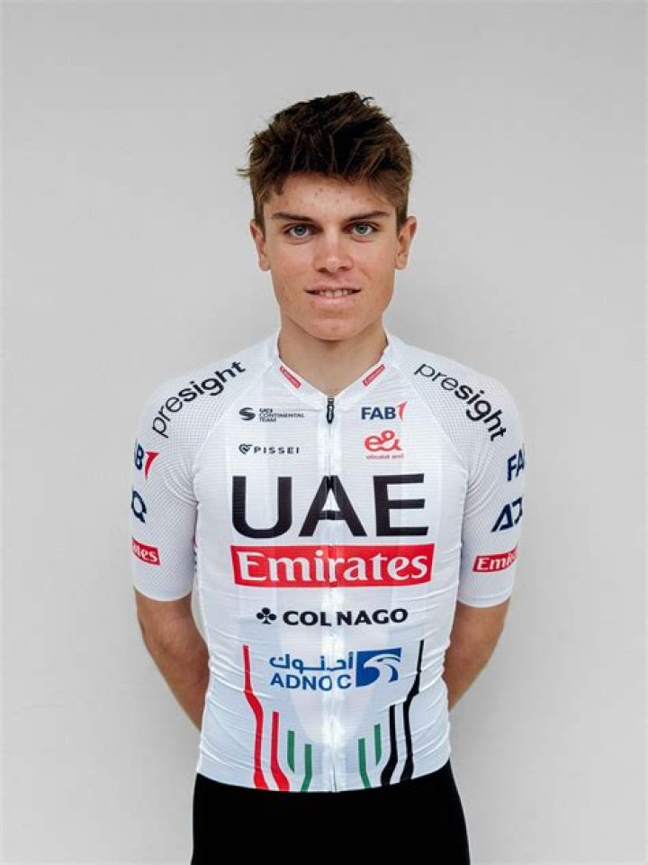 Pablo Torres biografía, edad, altura, esposo, net worth, familia