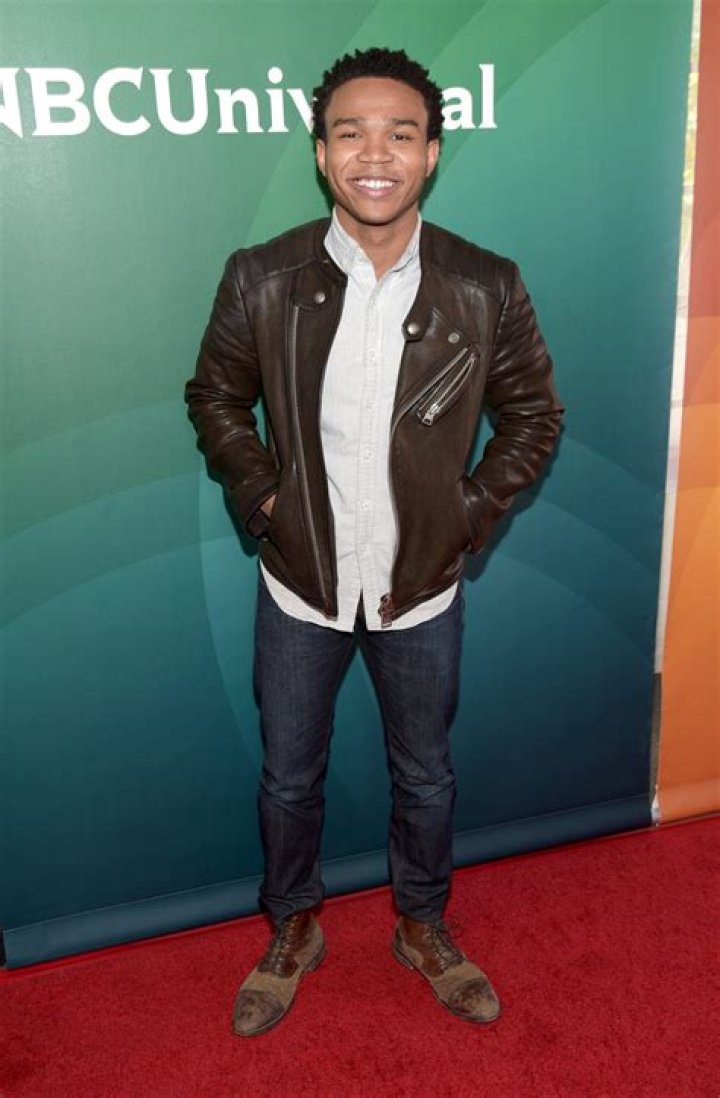 Robert Bailey Jr. Biography, Age, Height, Wife, Net Worth, Family