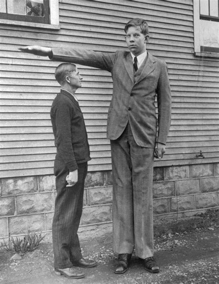 Robert Wadlow Biography, Age, Height, Wife, Net Worth, Family