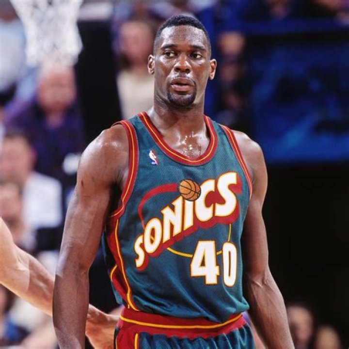 Shawn Kemp Biography, Age, Height, Wife, Net Worth, Family