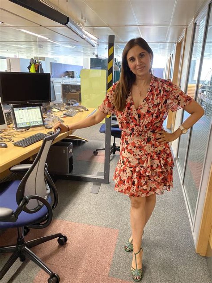 Shefali Oza Biography, Age, Height, Husband, Net Worth, Family