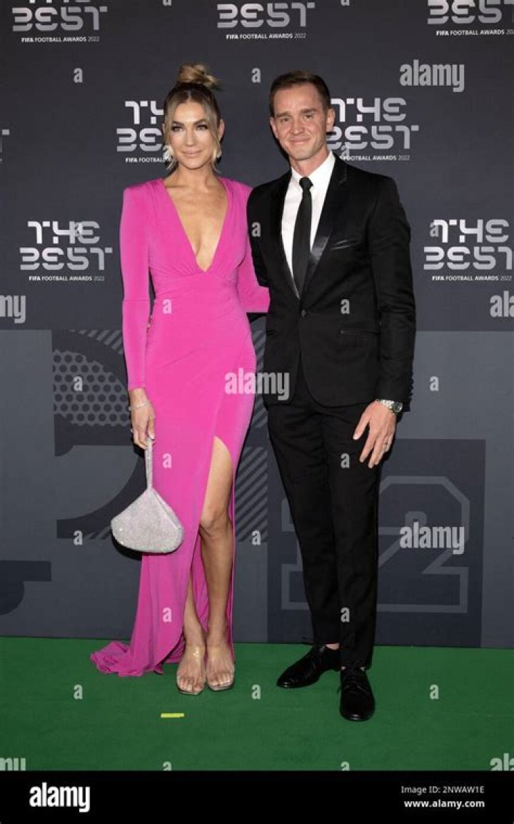 Stuart Holden Biography, Age, Height, Wife, Net Worth, Family