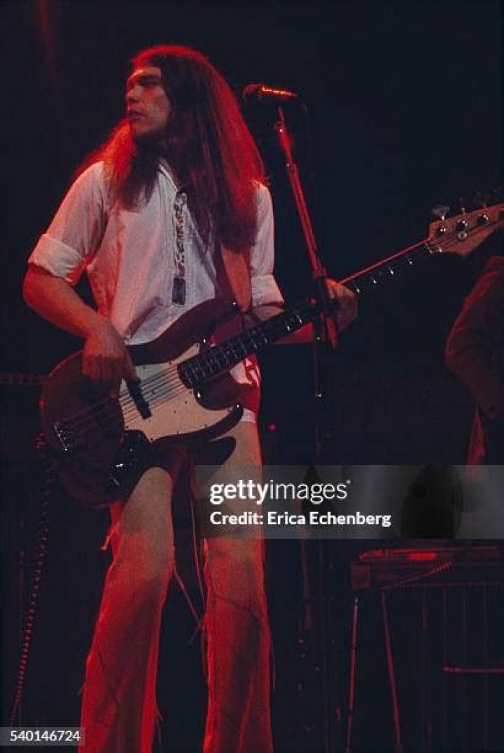 Timothy B. Schmit Biography, Age, Height, Wife, Net Worth, Family