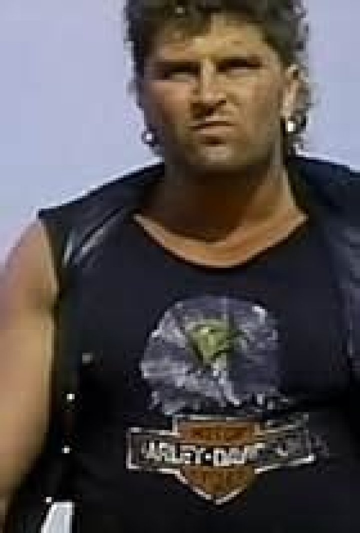 Tom Milanovich Biography, Age, Height, Wife, Net Worth, Family