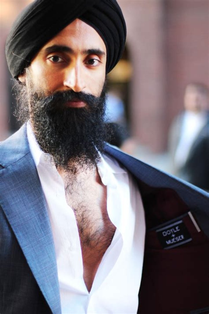 Waris Ahluwalia Biography, Age, Height, Wife, Net Worth, Family